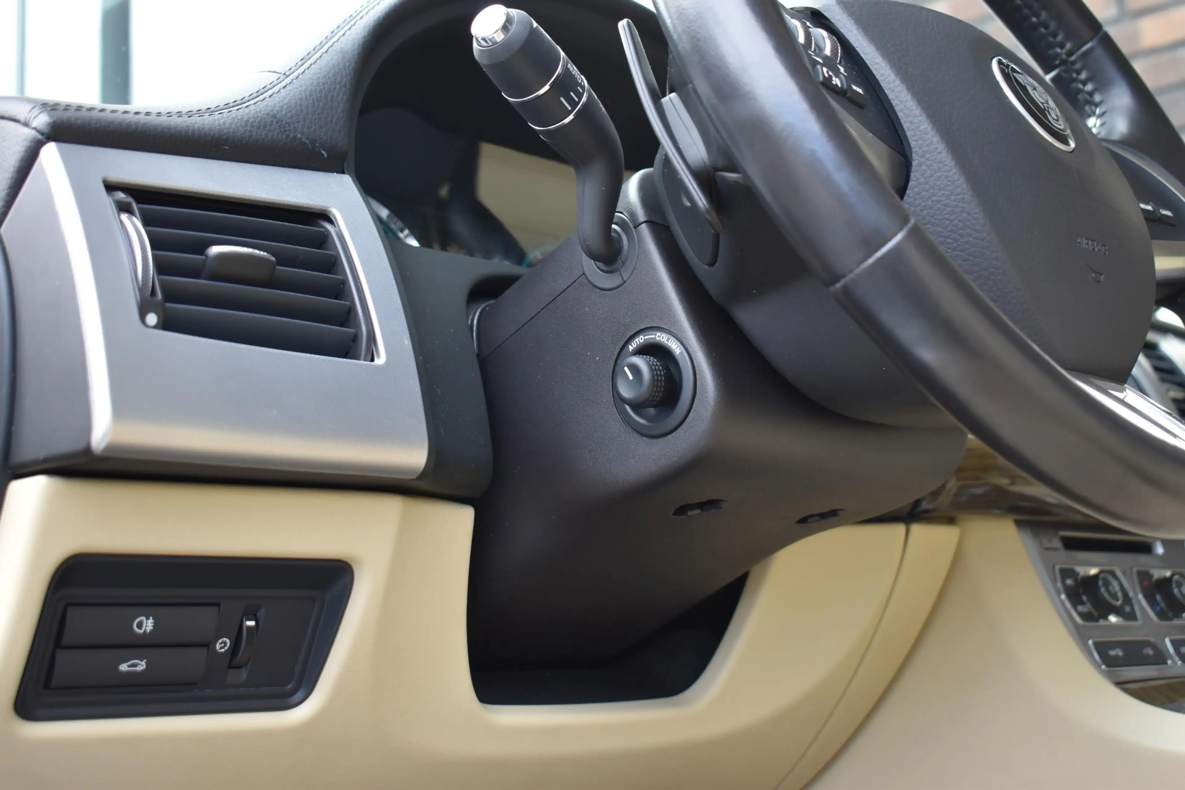 Jaguar XF 2.0 LEDER NAVI LMV CRUISE — photo 25