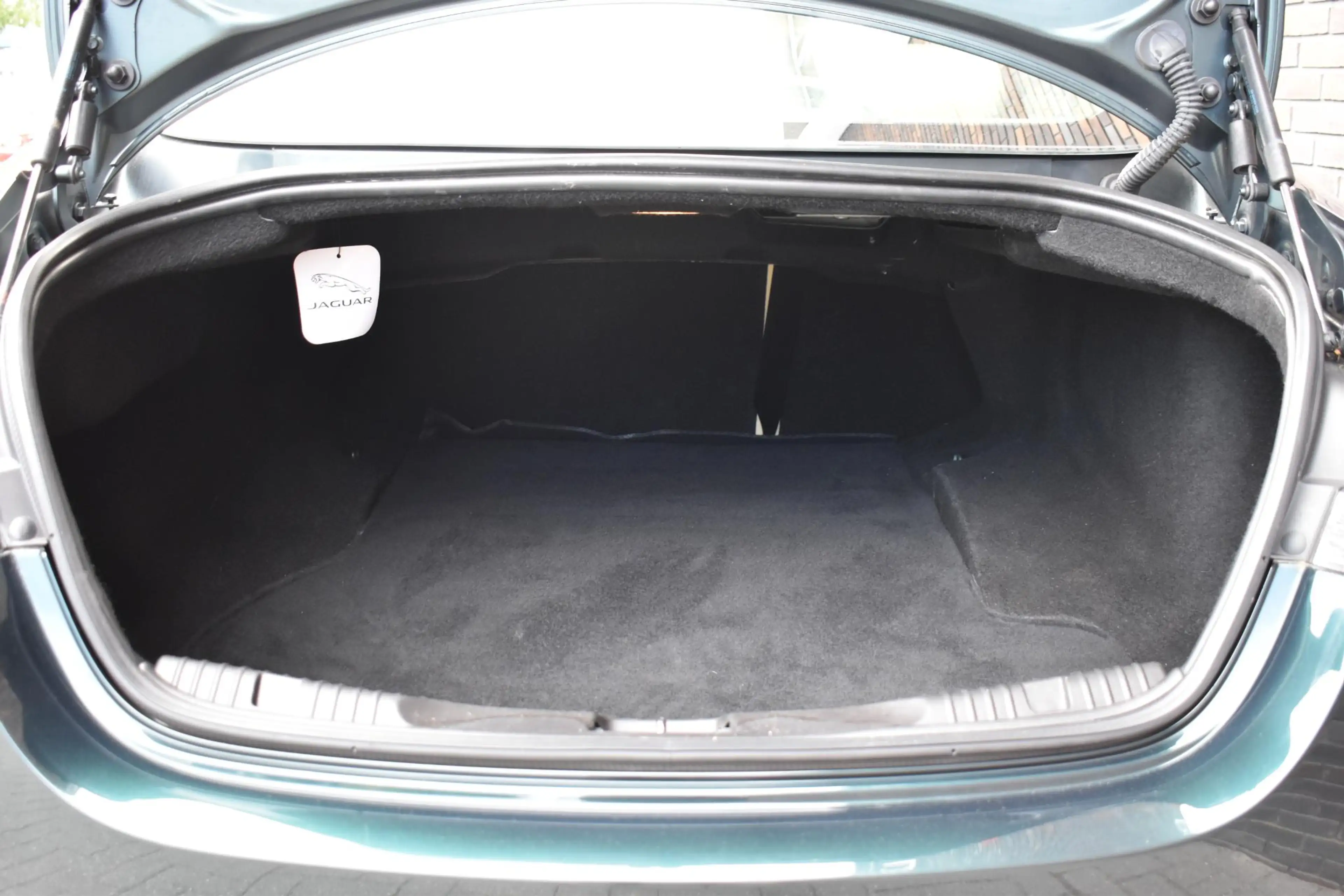 Jaguar XF 2.0 LEDER NAVI LMV CRUISE — photo 6