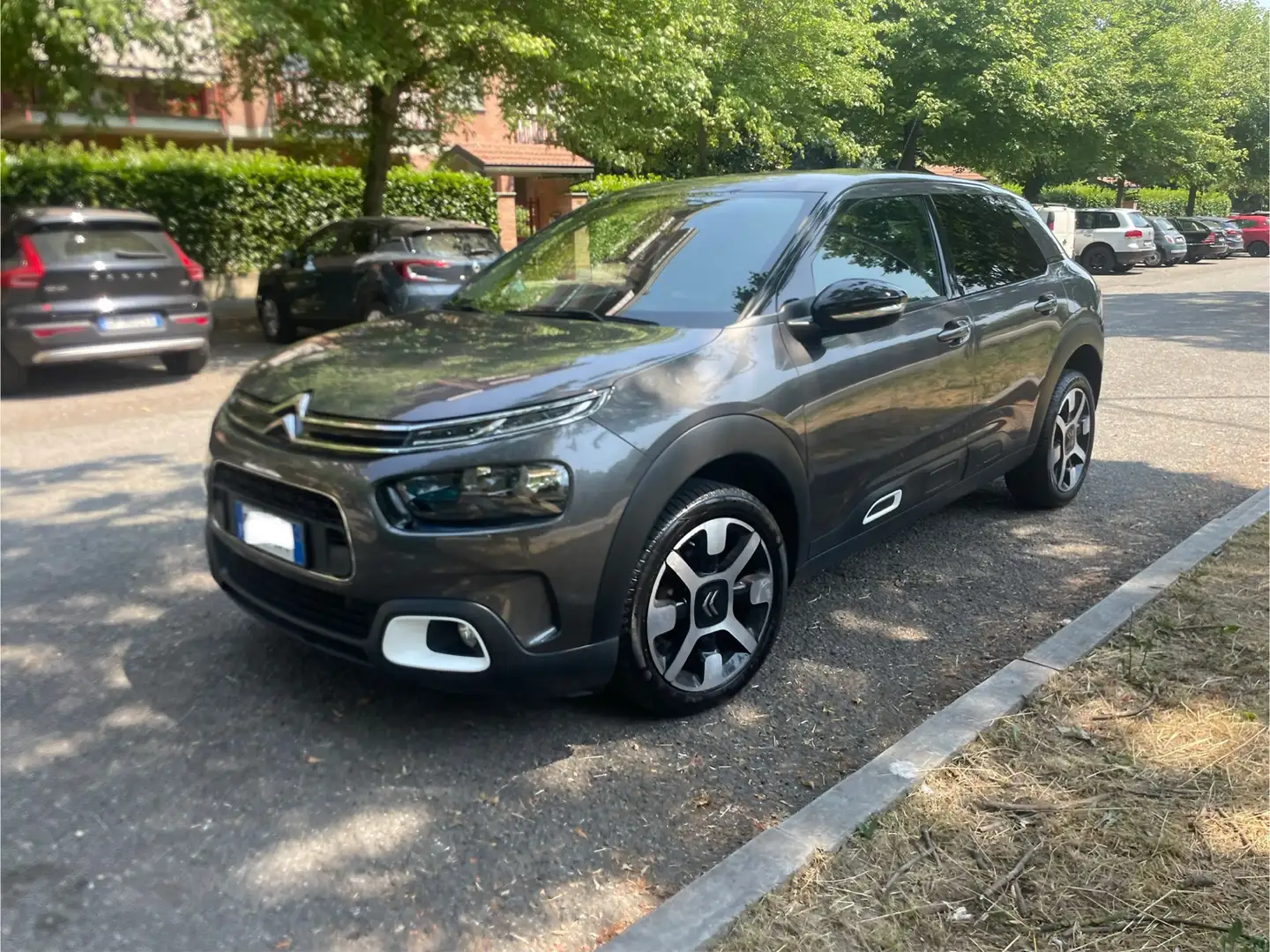 Citroen C4 1.2 puretech Feel 110cv Grigio - 1