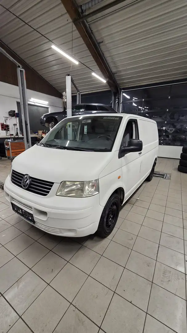 Volkswagen T5 Transporter Weiß - 1
