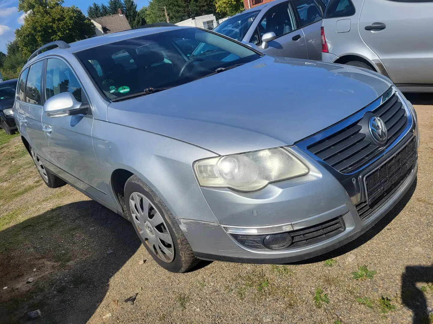Volkswagen Passat Variant Passat Variant 2.0 TDI Individual Chrom Silber - 1