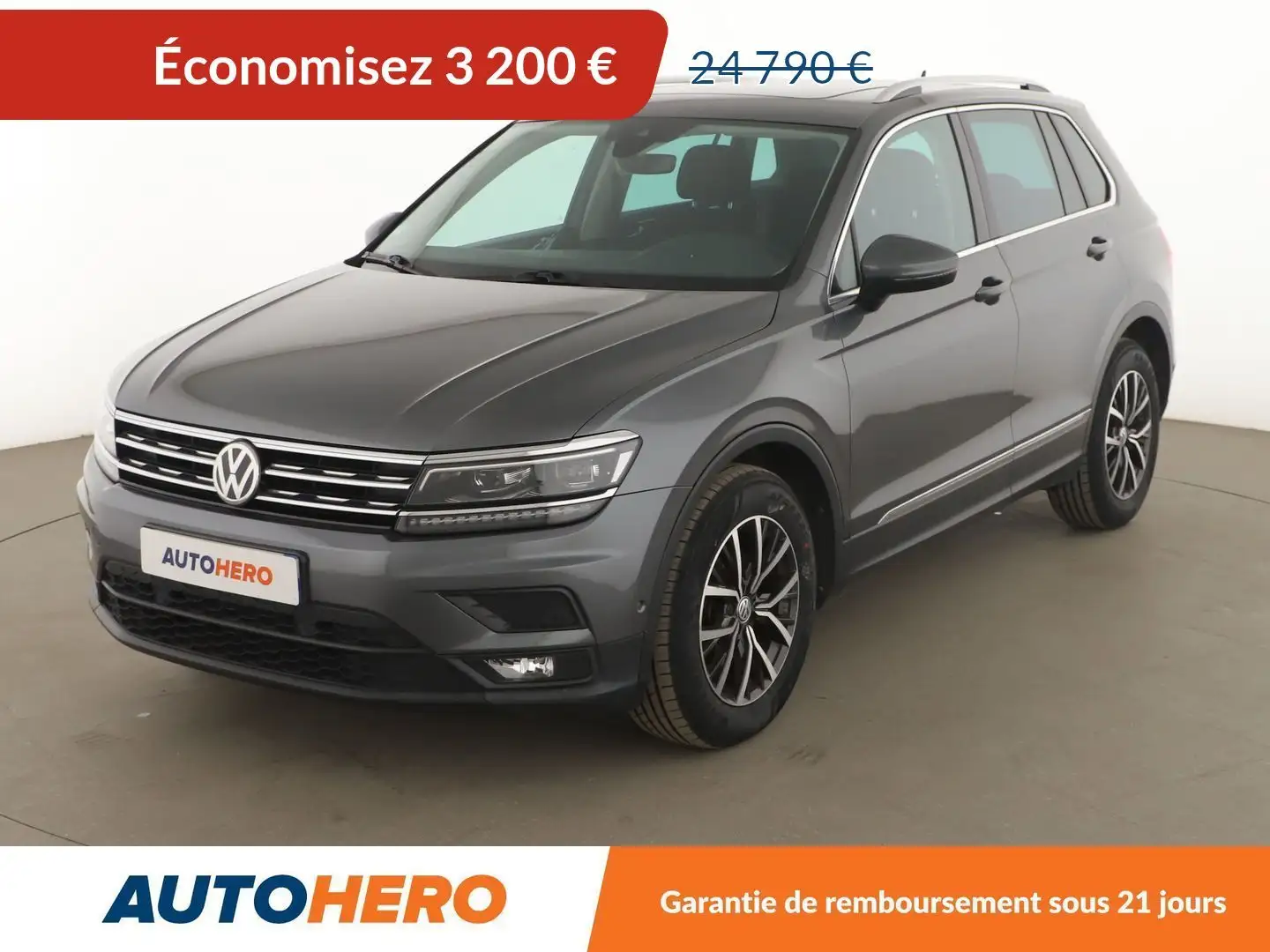 Volkswagen Tiguan 2.0 TDI BlueMotion Tech Confortline Business DSG7 Grau - 1