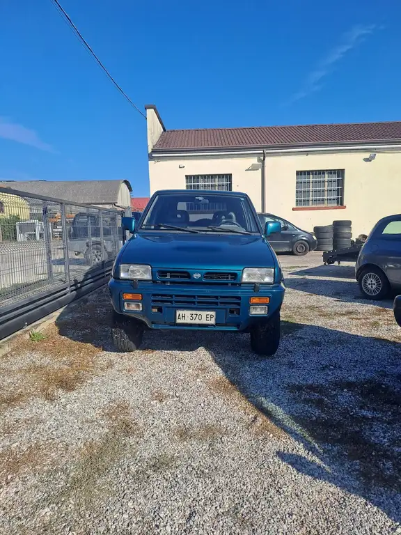 Nissan Terrano 1996 из Европы — купить под ключ