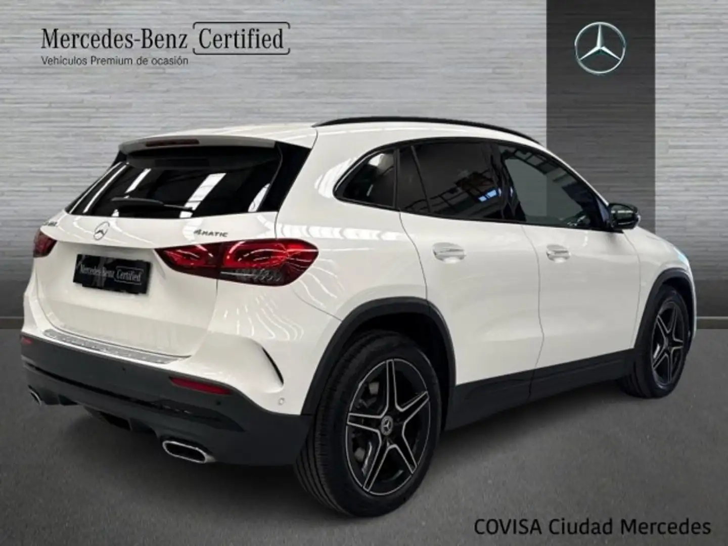 Mercedes-Benz GLA 220 d 4Matic AMG Line (EURO 6d) - 2