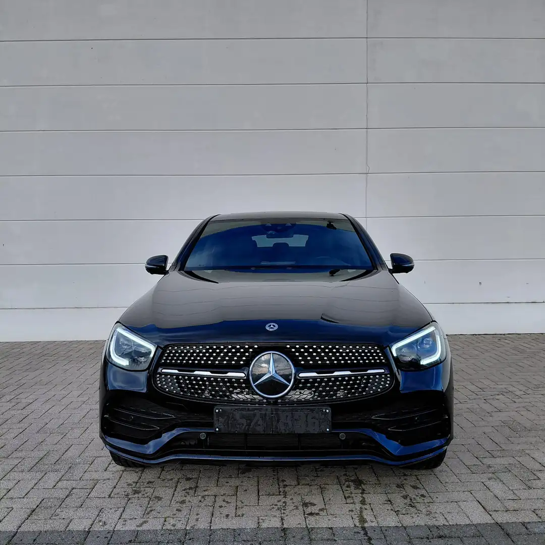 Mercedes-Benz GLC 200 d 4MATIC Coupé AMG LINE | PANO | 360° CAMERA | TRA Zwart - 2