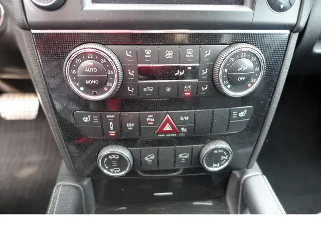 Mercedes-Benz M Class view 13