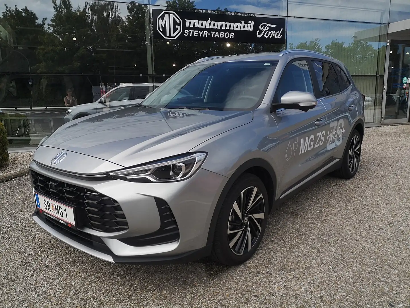 MG ZS 1.5 Hybrid+ Luxury Silber - 1