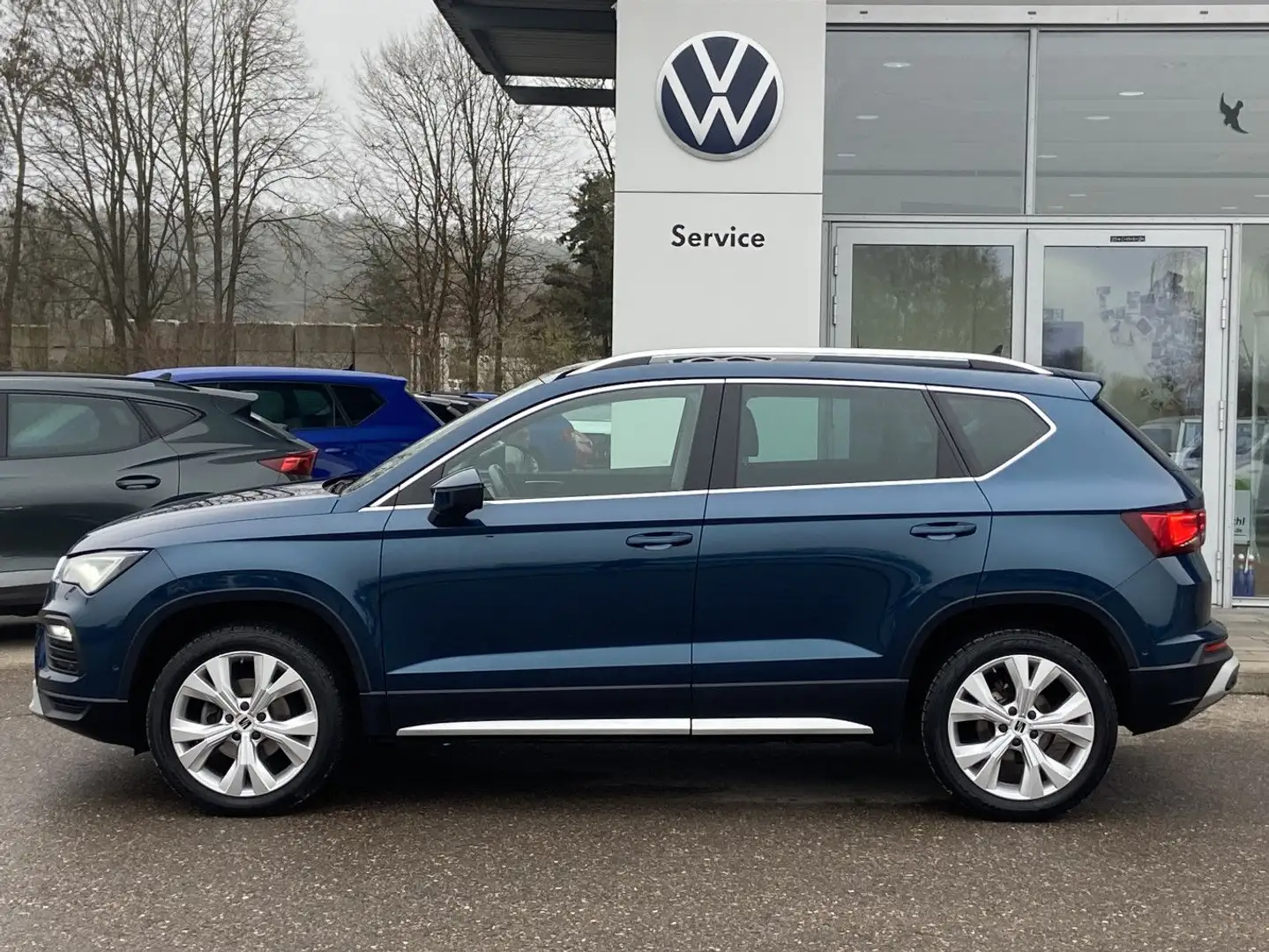 SEAT Ateca 1.5 TSI DSG Xperience BEATS+EL.HECK+VIRTUE Azul - 2