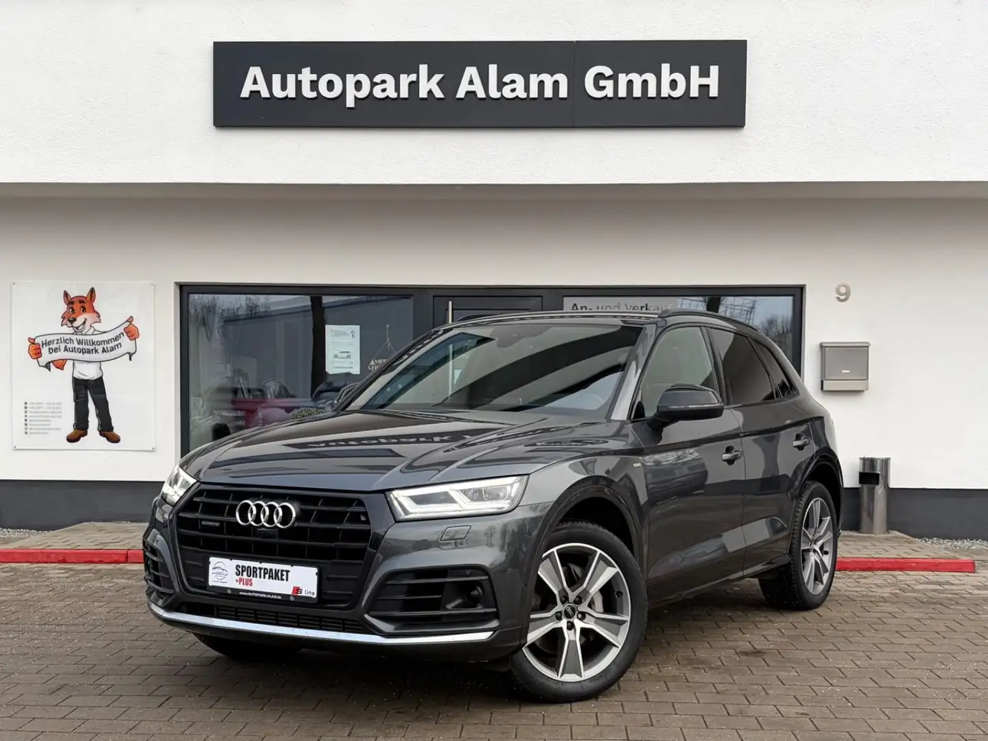 Audi Q5 50 TDI quattro S-Line Competition ACC Lane Grau - 1