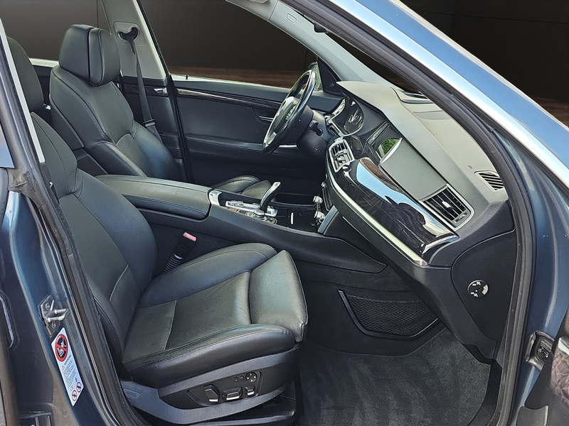 BMW 550 550 i GT*HU 11.27*Scheckheft*Top Ausstattung* — photo 14