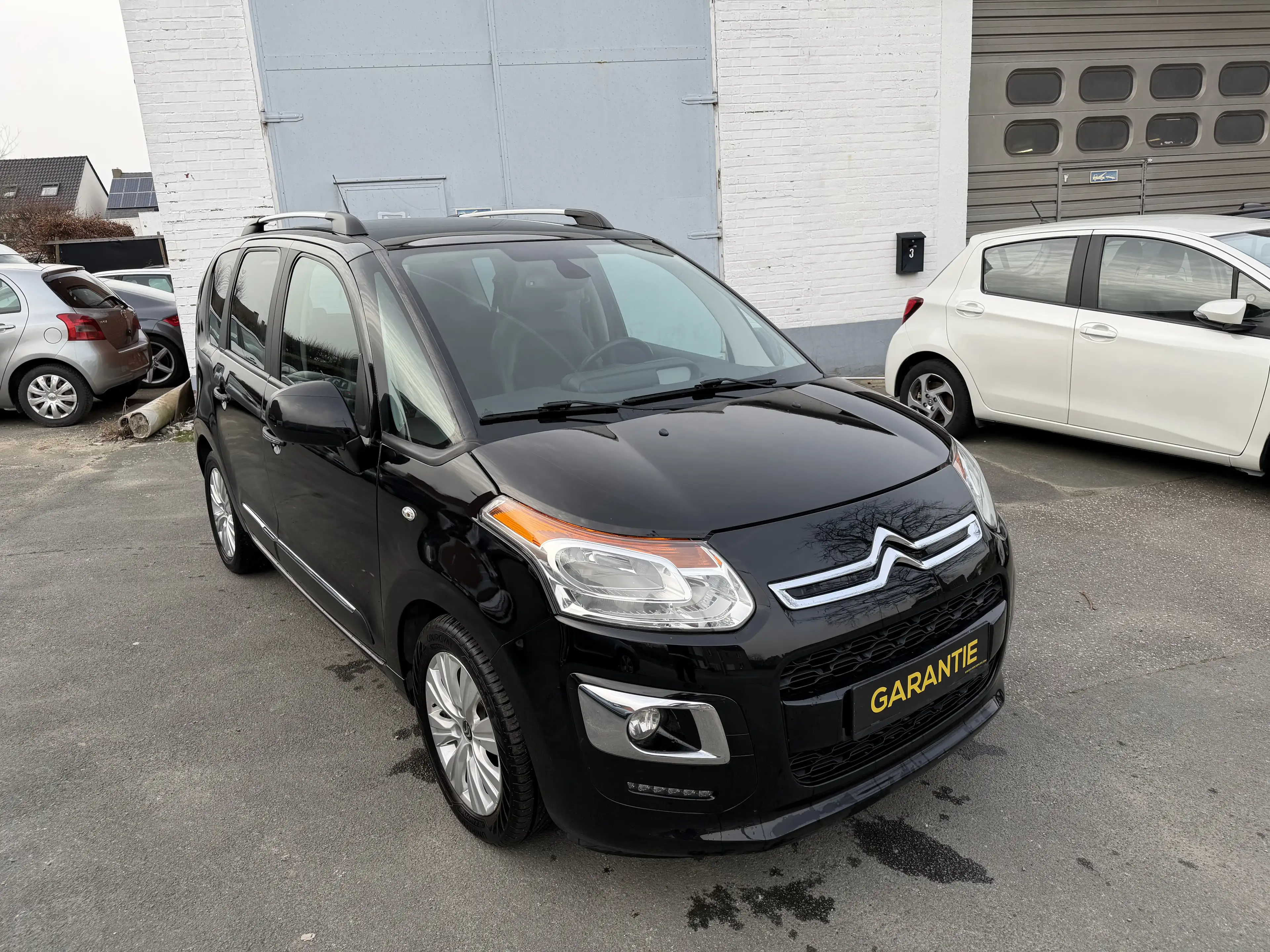 Citroen C3 Picasso 1.2 Exclusive Navi/Cruise/PDC/Camera — photo 3