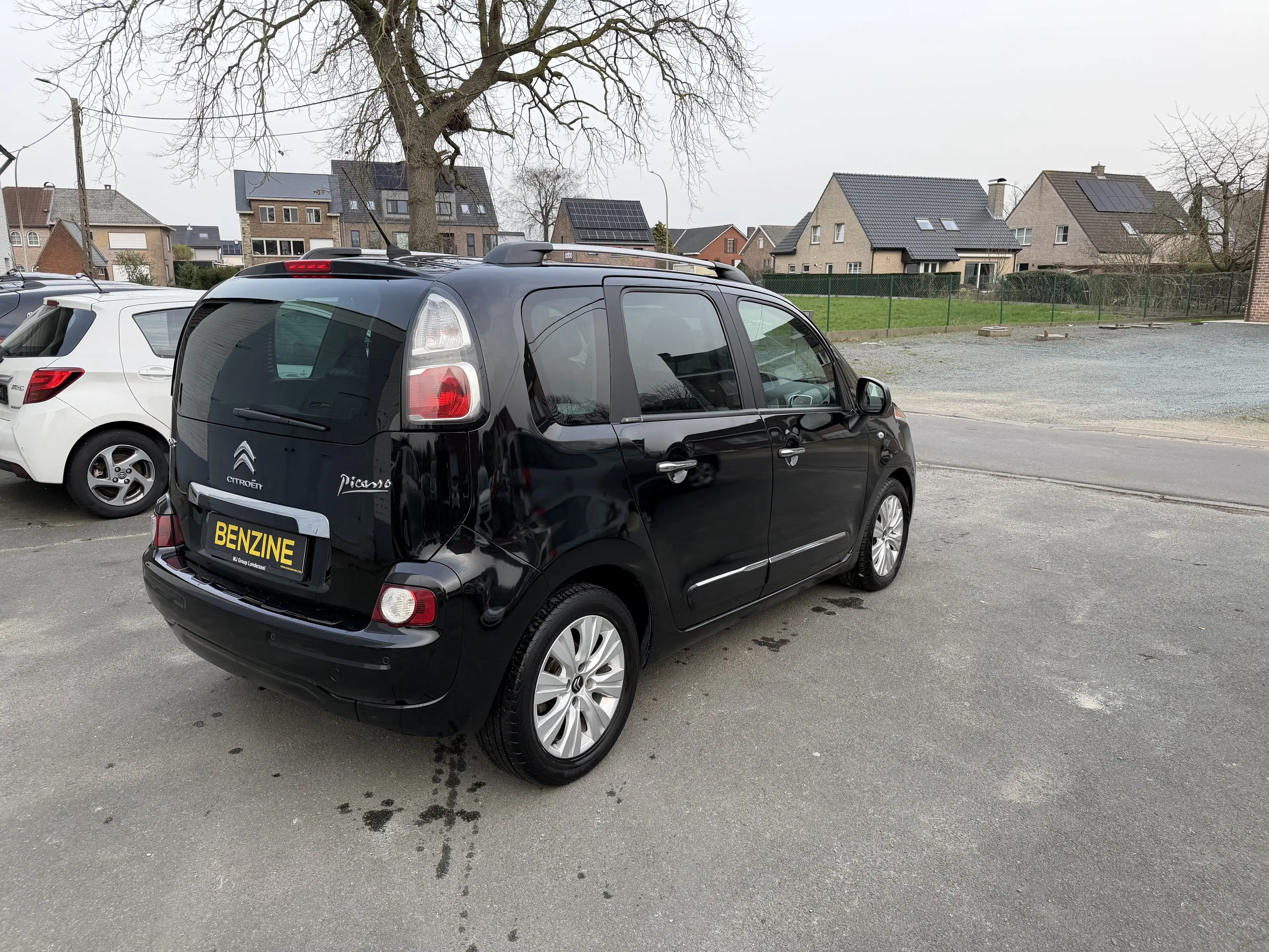 Citroen C3 Picasso 1.2 Exclusive Navi/Cruise/PDC/Camera — photo 4