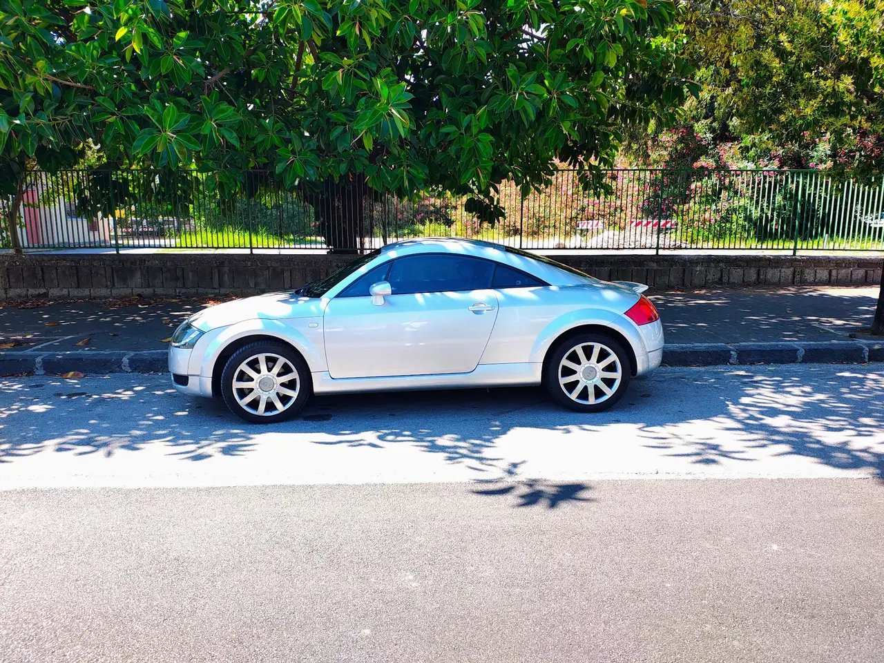 Audi TT 1.8t, foto 11