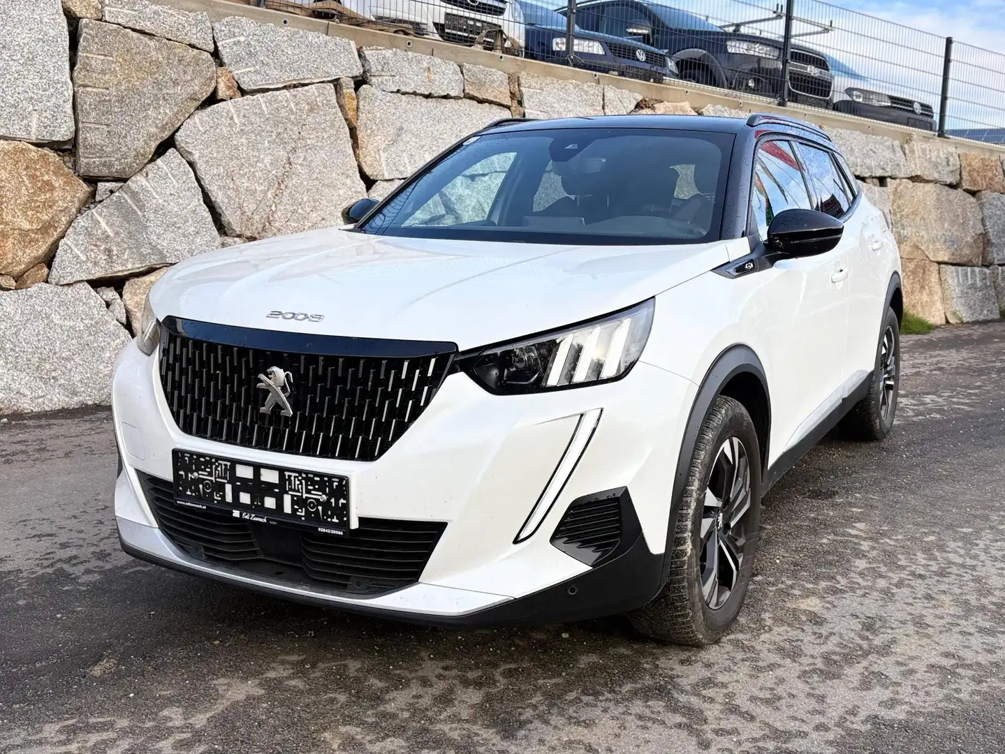 Peugeot 2008 GT Weiß - 1