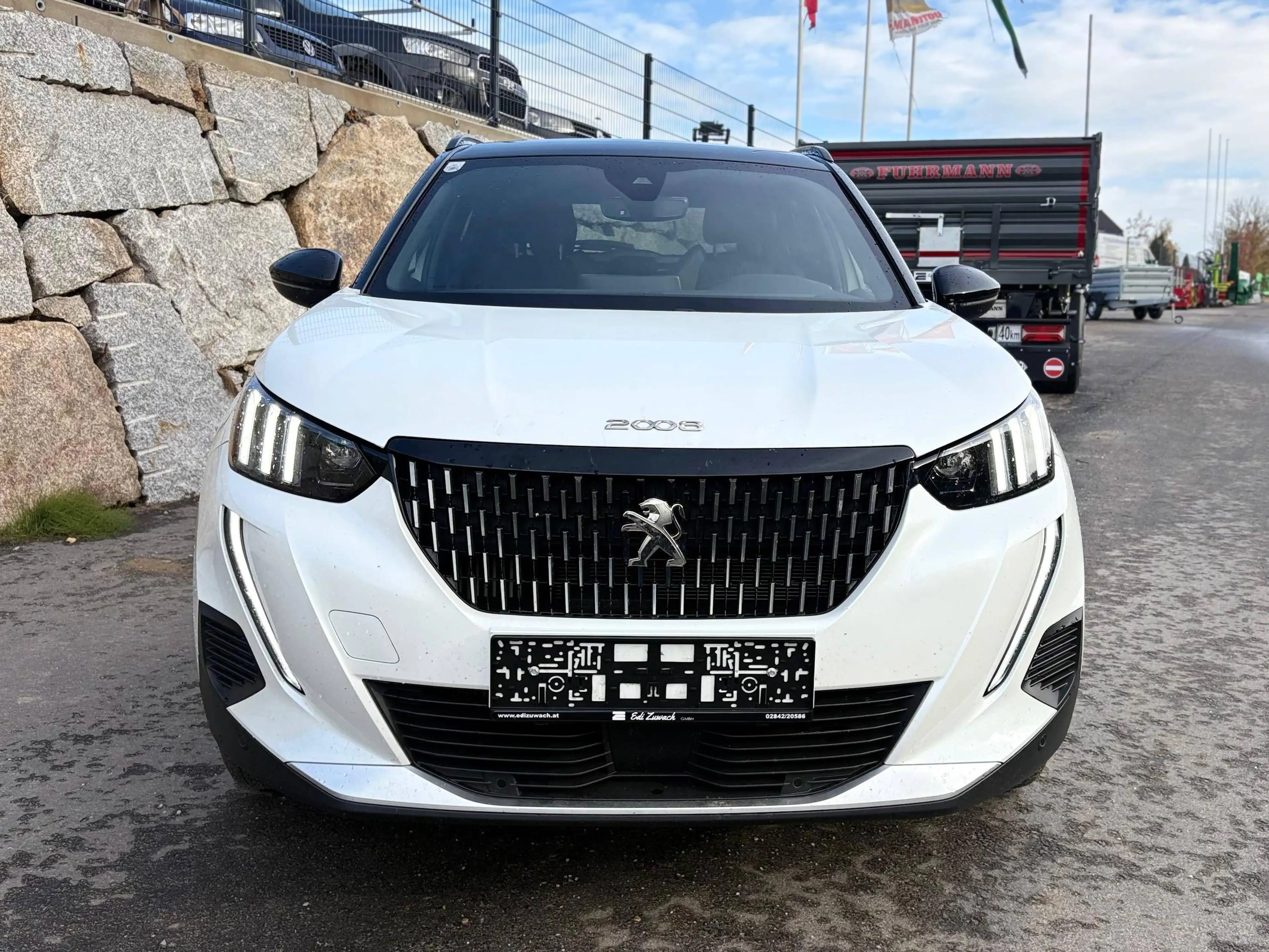 Peugeot 2008 GT — photo 2