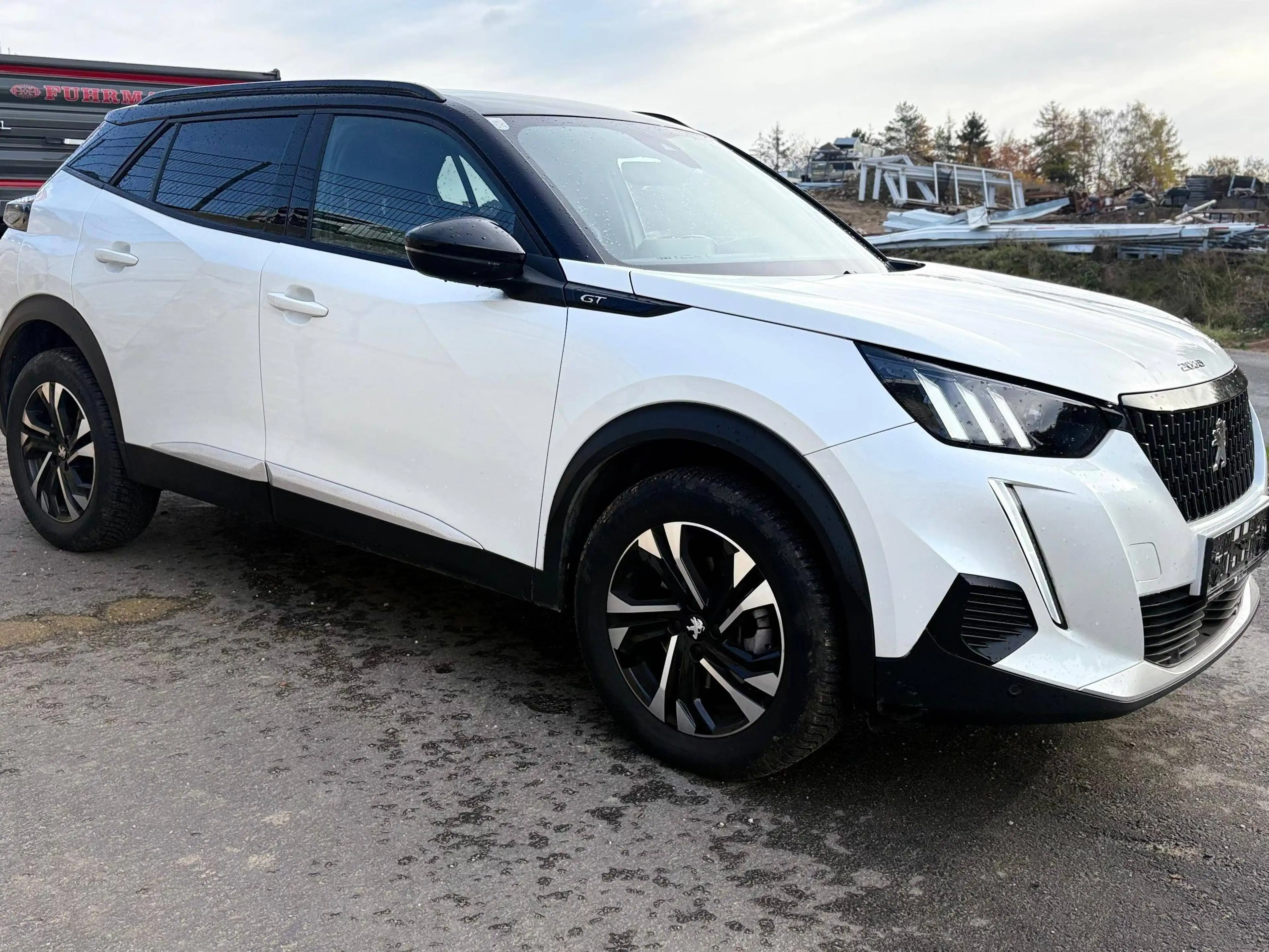Peugeot 2008 GT — photo 3