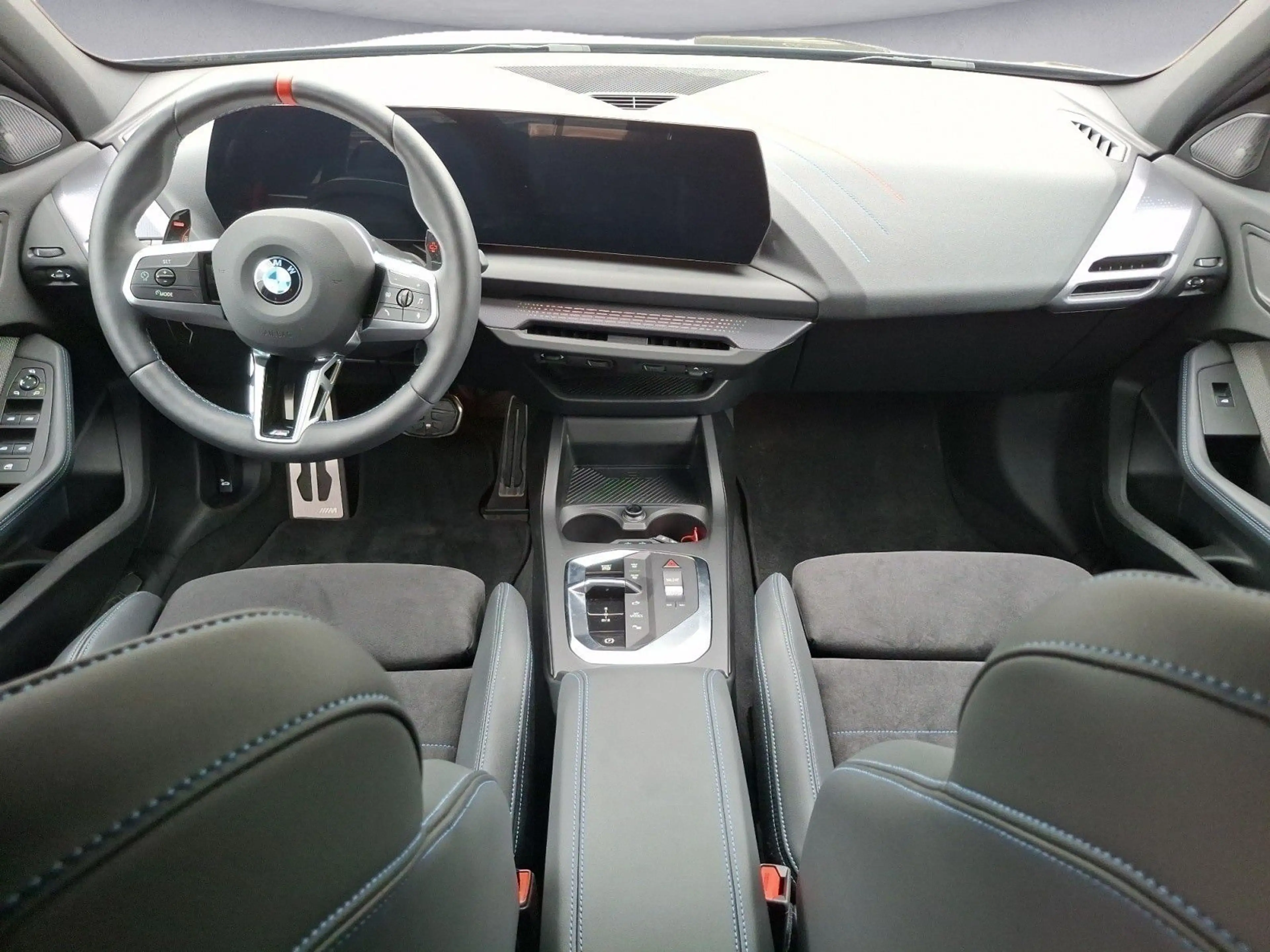 BMW 135 xDrive Adaptives Fahrwerk Komfortzugang — photo 11