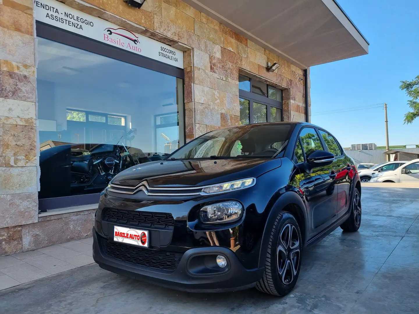 Citroen C3 C3 III 2017 1.6 bluehdi Feel s - 2