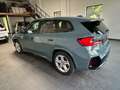 BMW iX1 30 xDrive M Sport AHK_DrivAssProf_Headup_eSitz_360 Verde - thumbnail 6