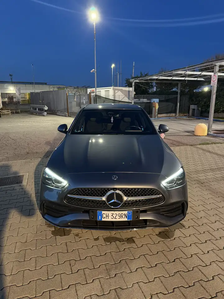 Mercedes-Benz C 220