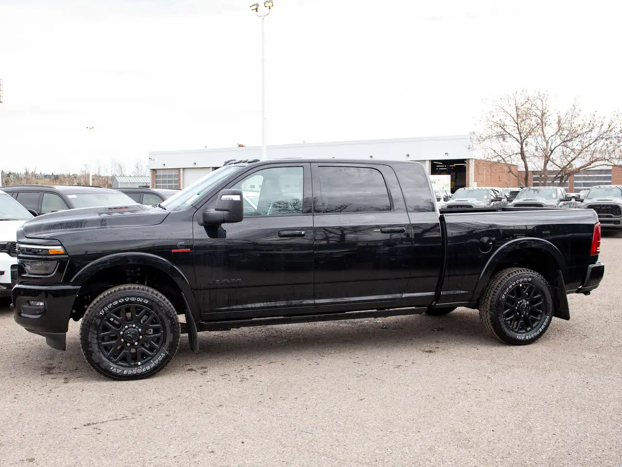 RAM 3500 снимка RAM 3500