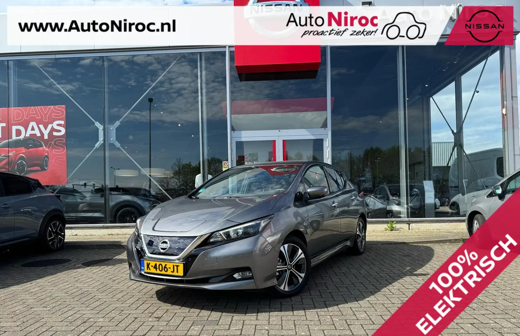 Nissan Leaf N-Connecta 40 kWh | 1E EIGENAAR | NL-AUTO | 360° C Grijs - 1
