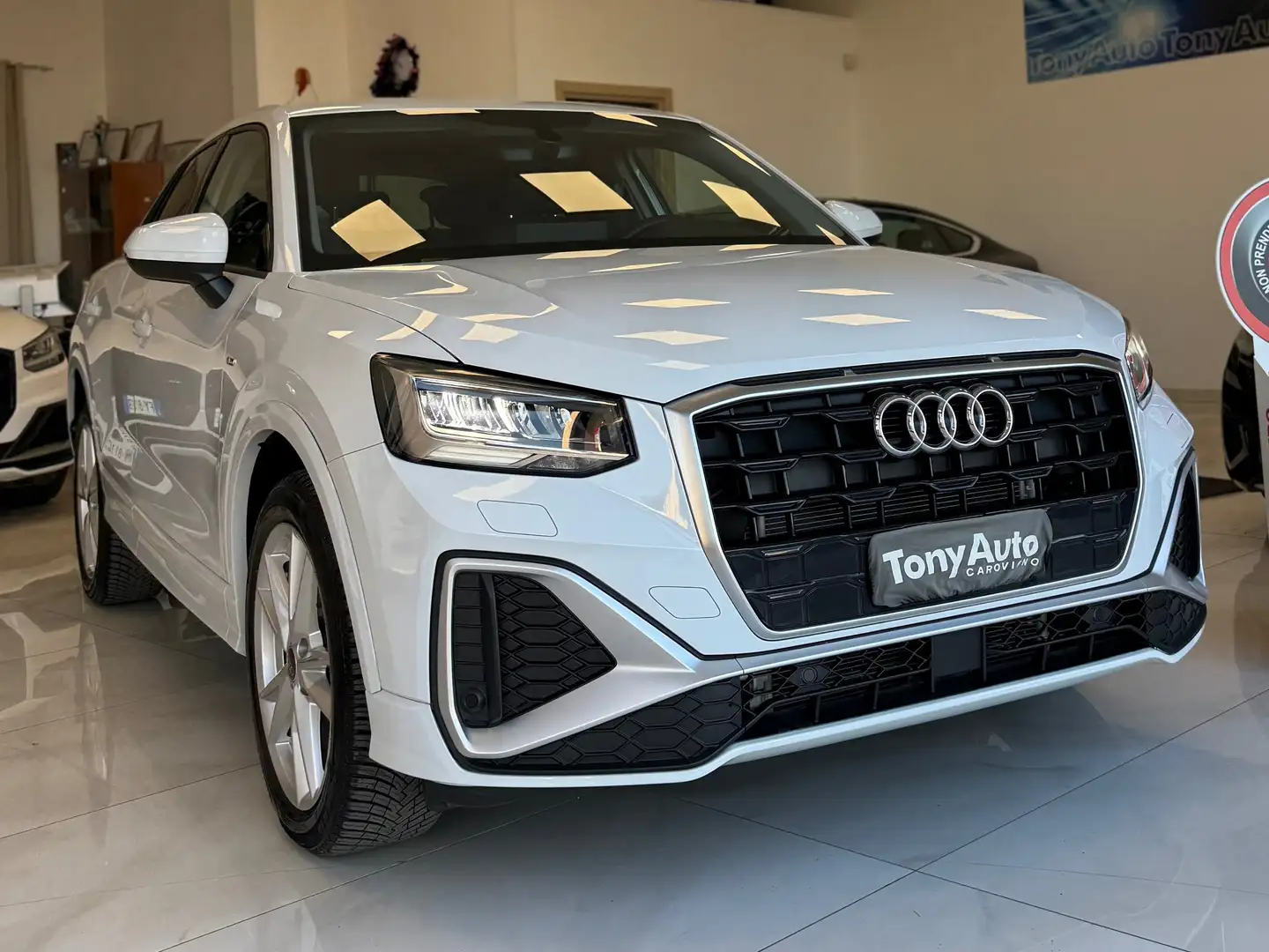 Audi Q2 30 TDI S line s-tronic FARI LED,NAVI,APPLE CARPLAY Blanco - 2