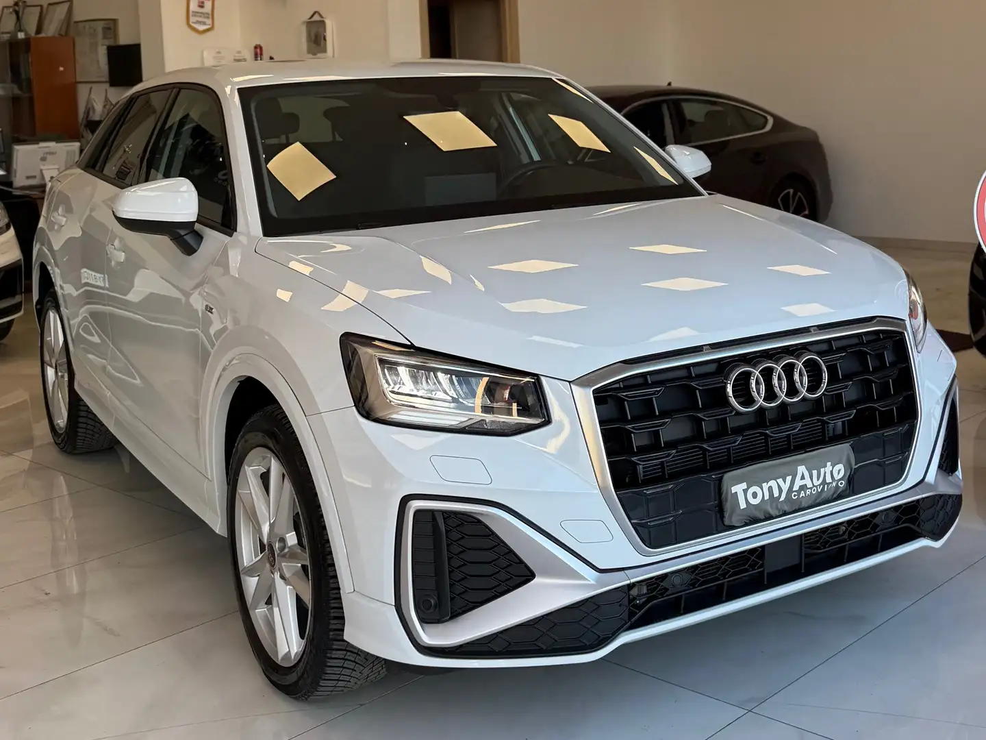Audi Q2 30 TDI S line s-tronic FARI LED,NAVI,APPLE CARPLAY Blanco - 1