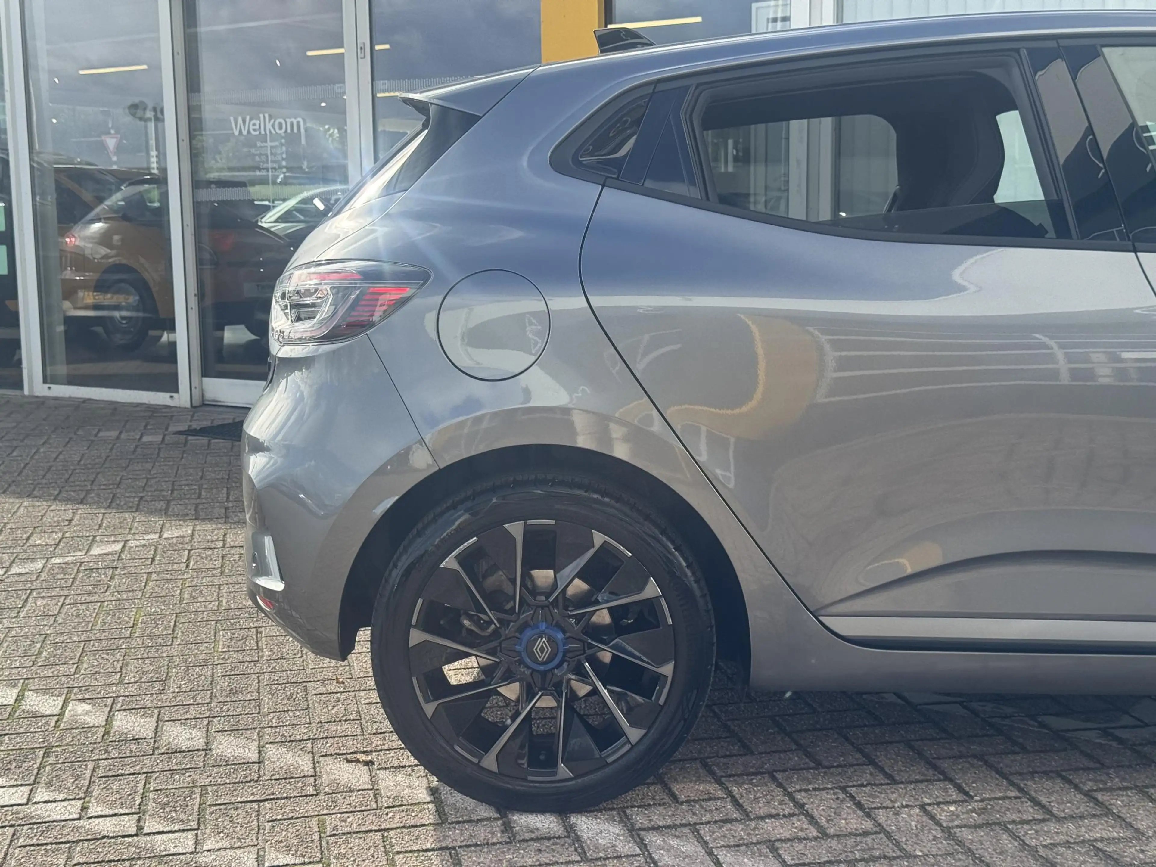 Renault Clio 1.6 E-Tech Full Hybrid 145 esprit Alpine | NAP | A — photo 18