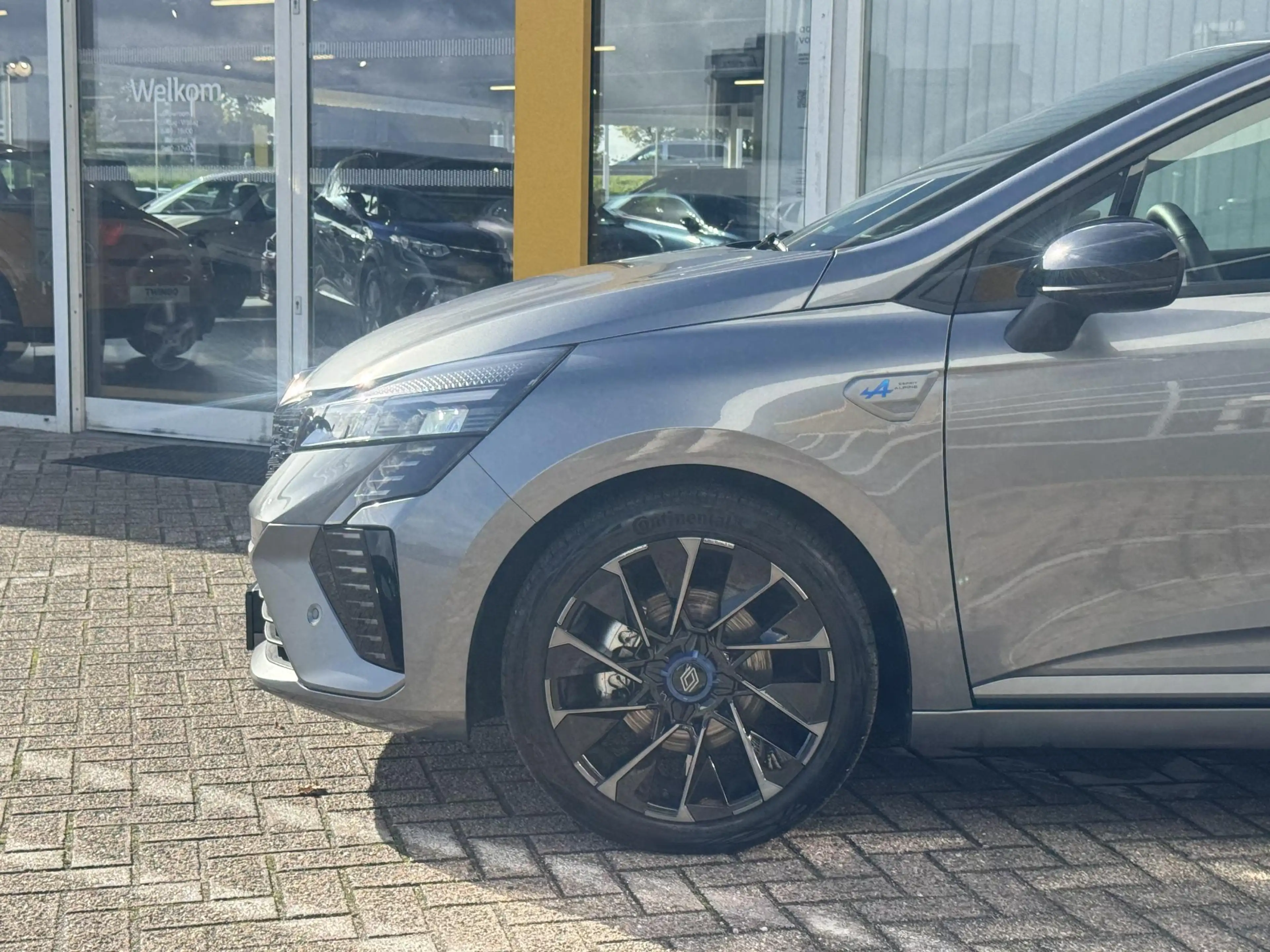 Renault Clio 1.6 E-Tech Full Hybrid 145 esprit Alpine | NAP | A — photo 17