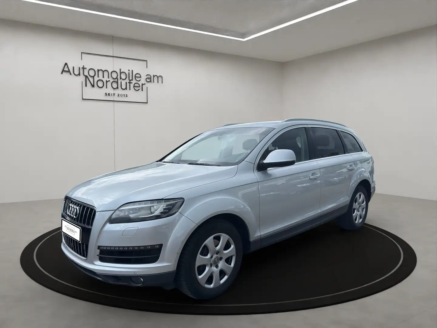Audi Q7 3.0 TDI quattro-2Hand-Scheckheft-Kamera-Xenon-Navi Grau - 1