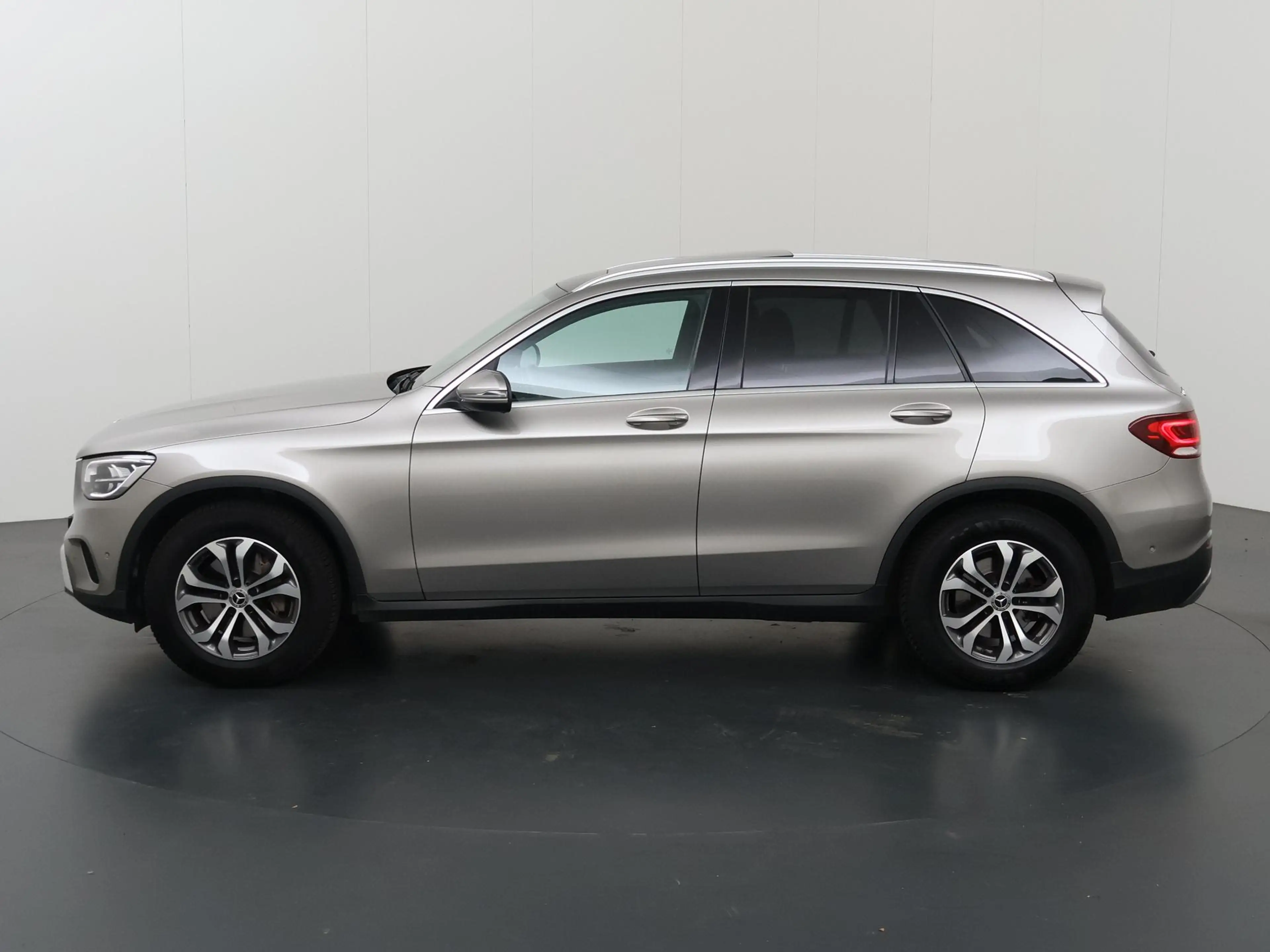 Mercedes-Benz GLC 200 Business Solution Limited | Panoramadak | Trekhaak — photo 5