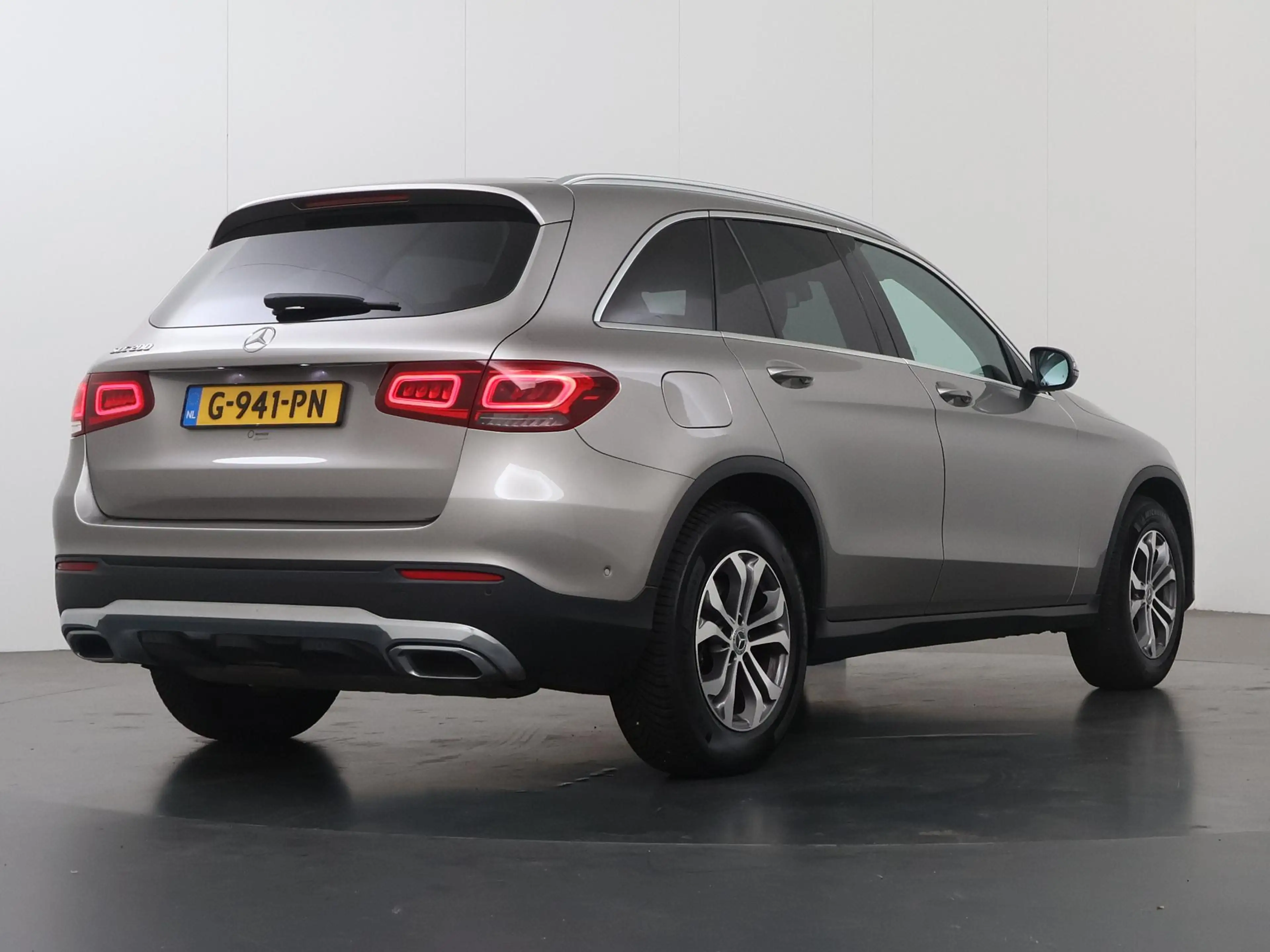 Mercedes-Benz GLC 200 Business Solution Limited | Panoramadak | Trekhaak — photo 2
