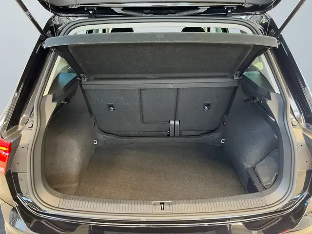 Volkswagen Tiguan view 14