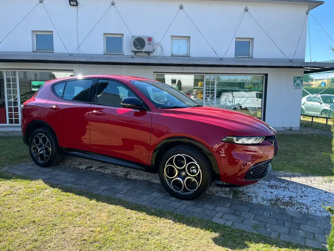 Alfa Romeo Tonale 2025 — фото 20
