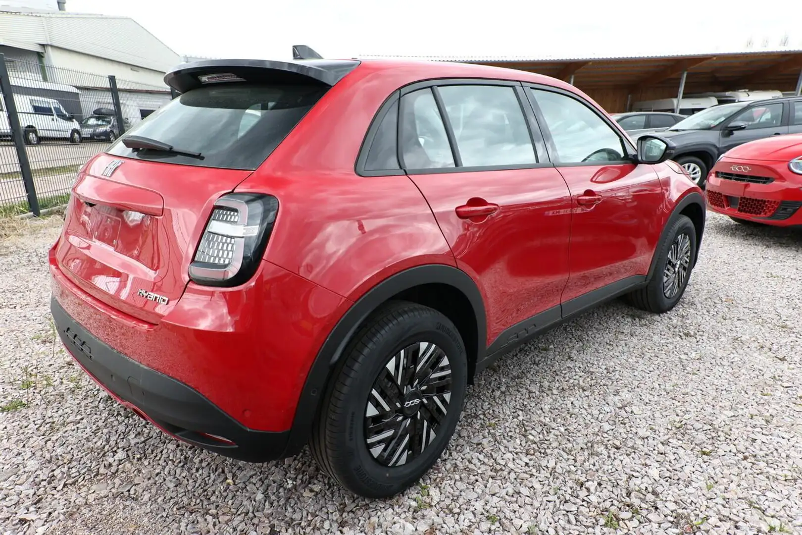 Fiat 600 MHEV 110 DCT LED Kam Keyl Klimaaut CarP PDC 81 ... Rot - 2
