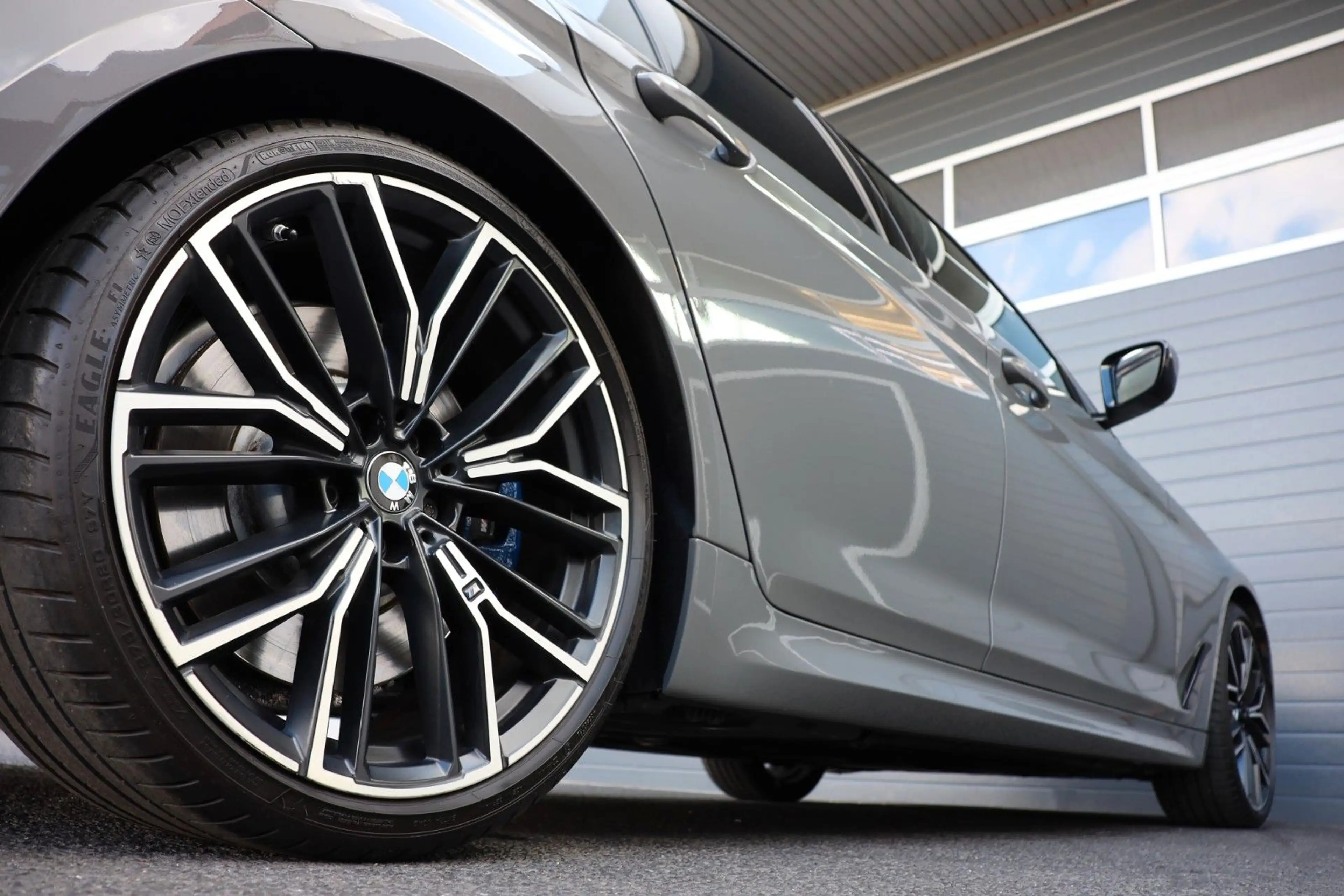 BMW 550 i xDrive/H&K/SHZ/SBL/CarPlay/TOTW/KAMERA/R20 — photo 13