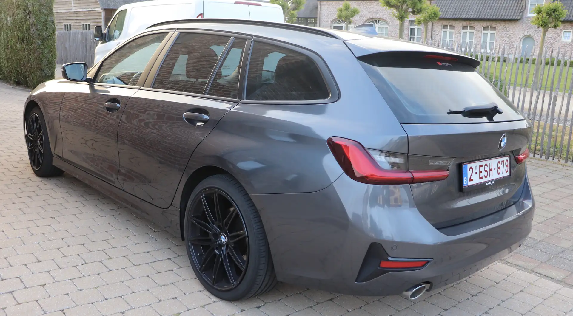 BMW 318 318d DPF Touring Edition Sport - 2