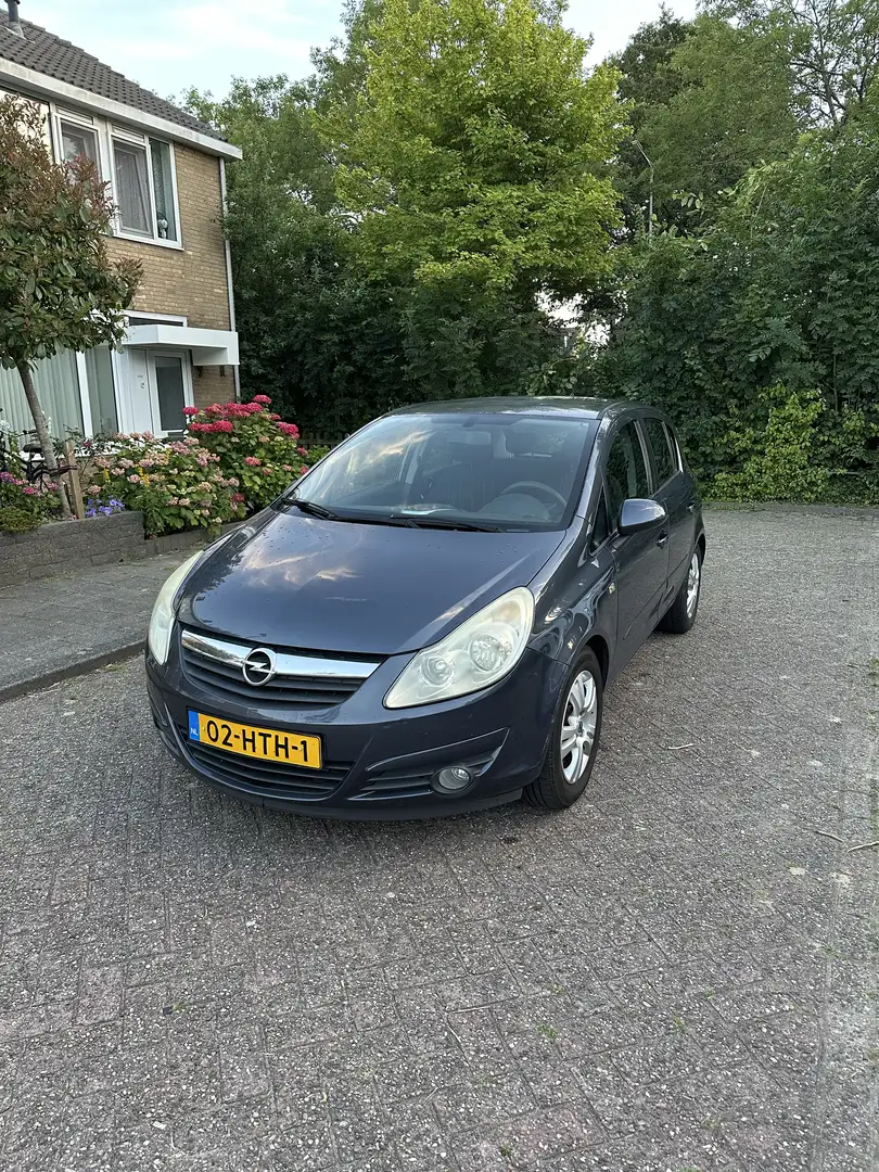 Opel Corsa 1.4 16V Edition - 2
