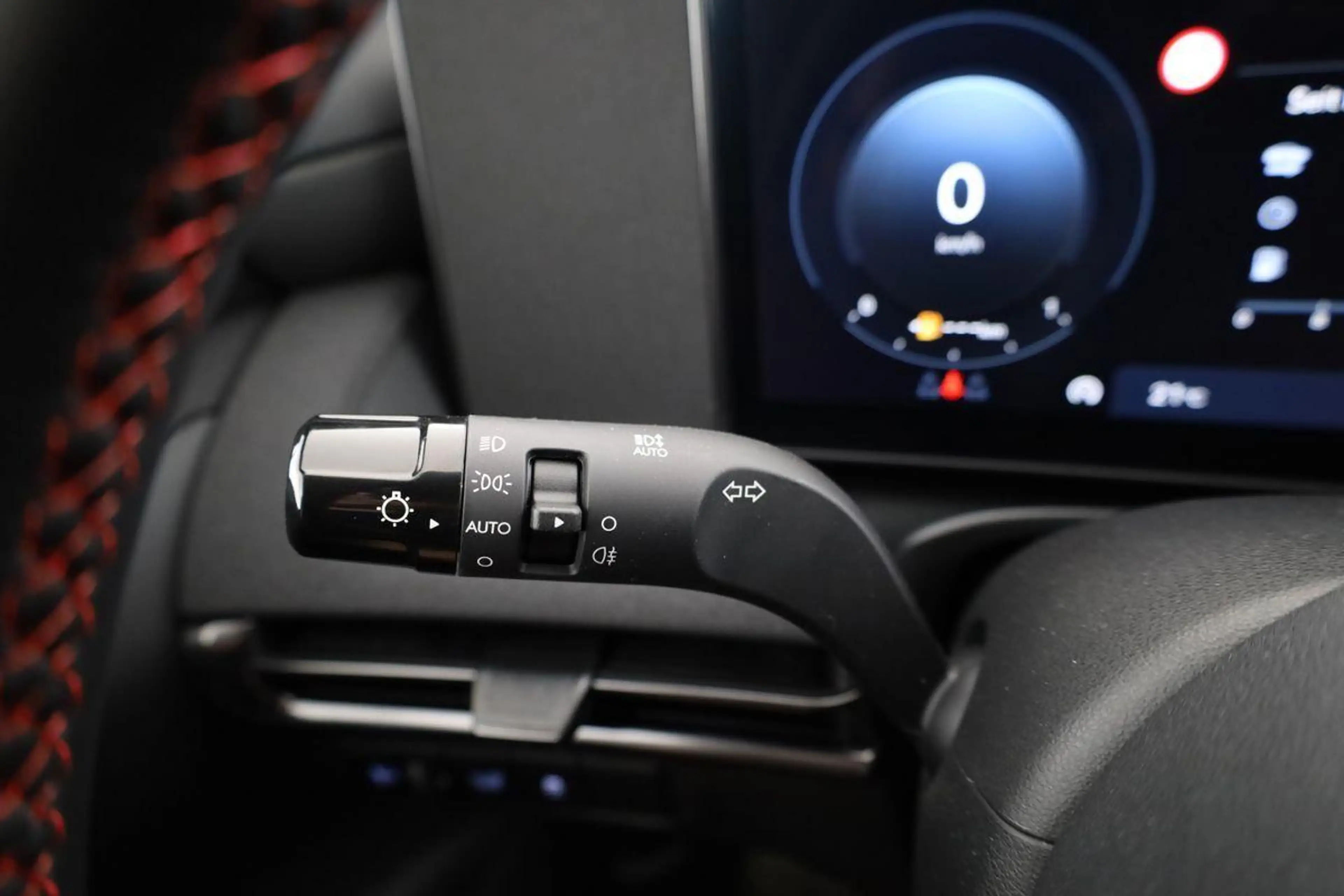 Hyundai TUCSON 1.6 T-GDI DCT 4WD N-LINE, AHK, el. Klappe, Teil... — photo 9