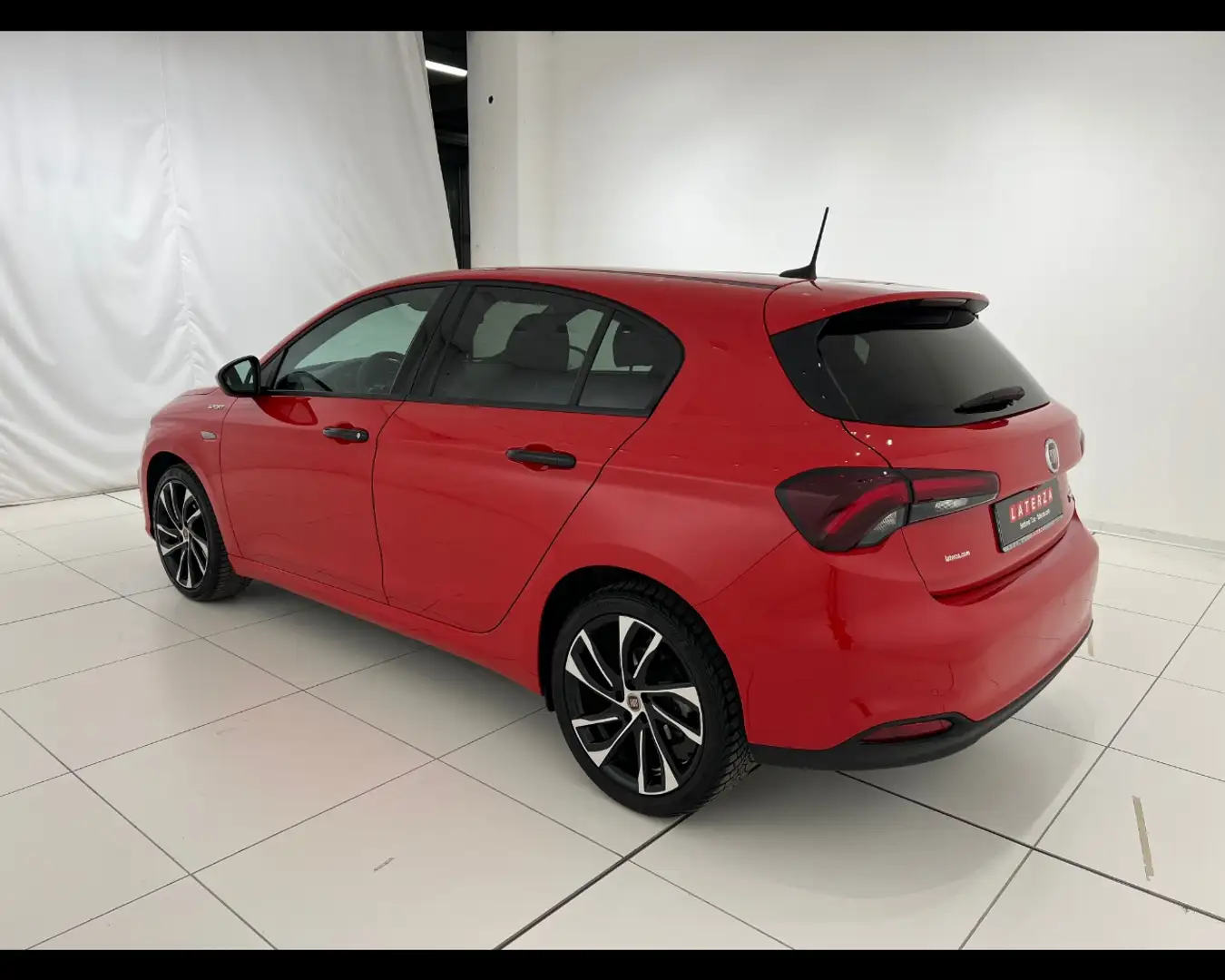 Fiat Tipo 5 Porte 1.6 Multijet City Sport Rouge - 2