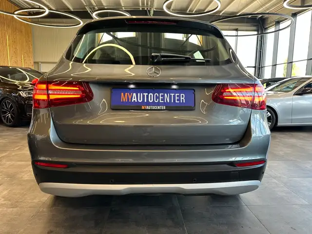 Mercedes-Benz GLC view 25