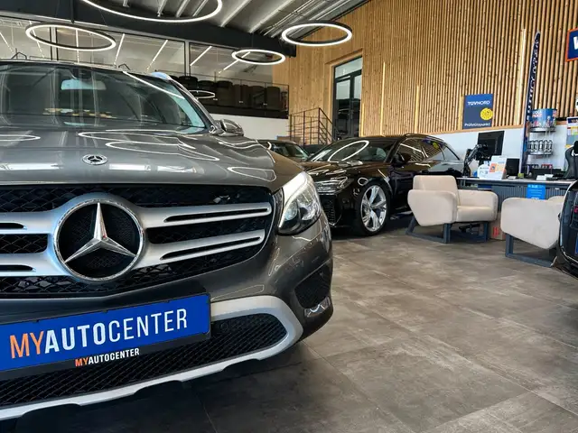 Mercedes-Benz GLC view 20