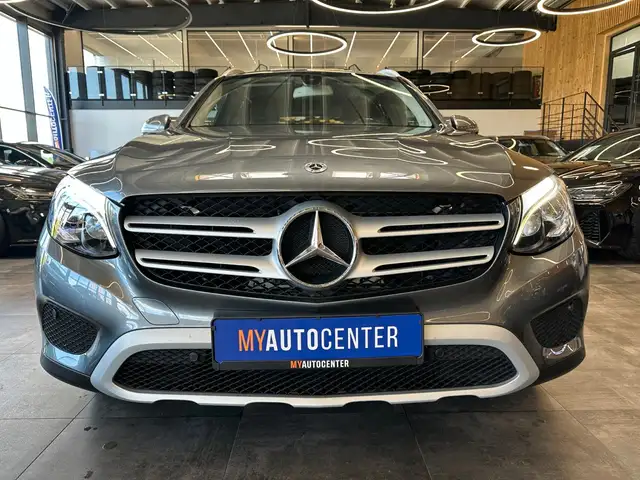 Mercedes-Benz GLC view 19