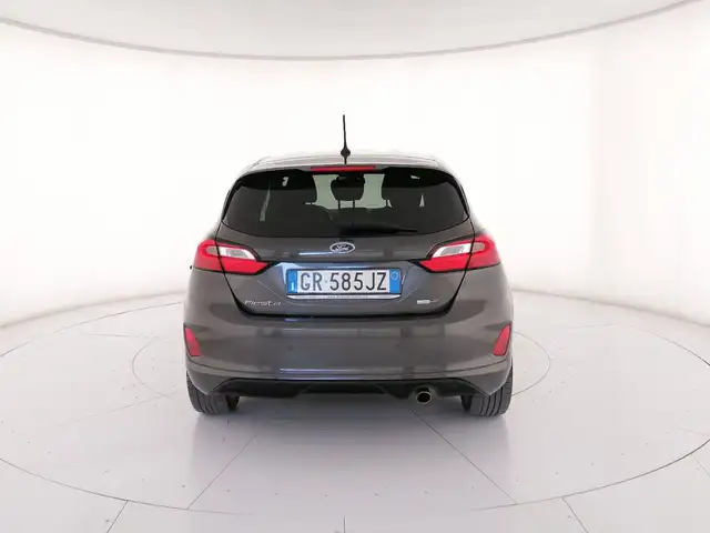 Ford Fiesta view 4