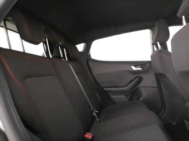 Ford Fiesta view 8
