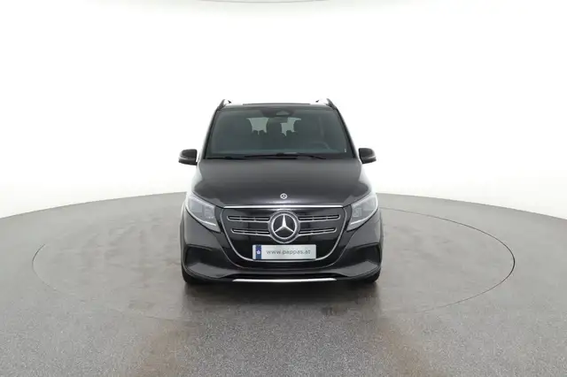 Mercedes-Benz EQV 300 AVANTGARDE Lang 8 Sitze Distr Navi SHZ Ansicht 3