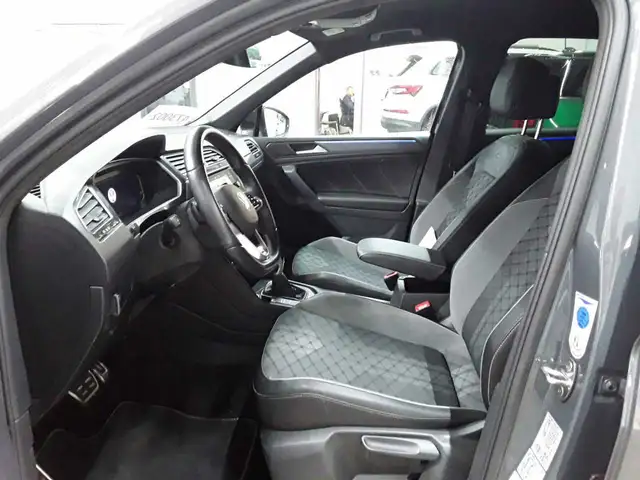 Volkswagen Tiguan view 7