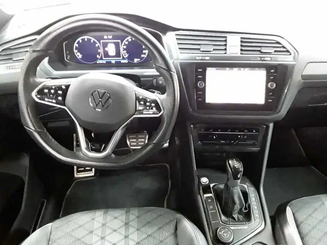 Volkswagen Tiguan view 10