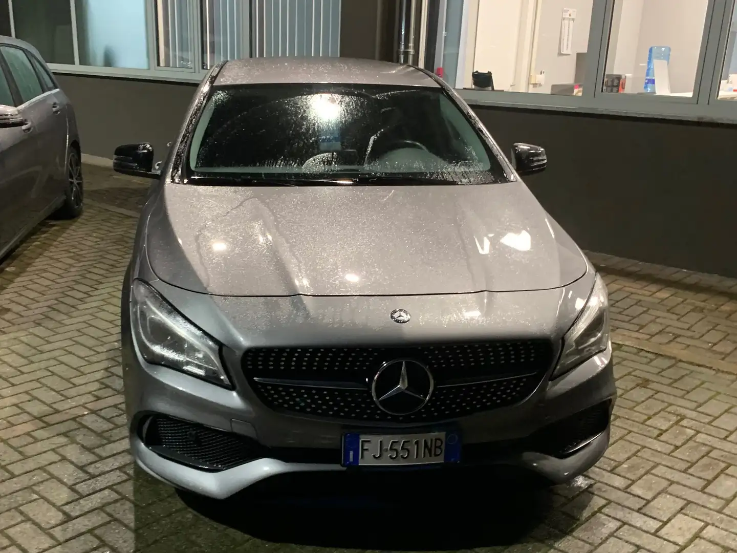 Mercedes-Benz 220 Gris - 2